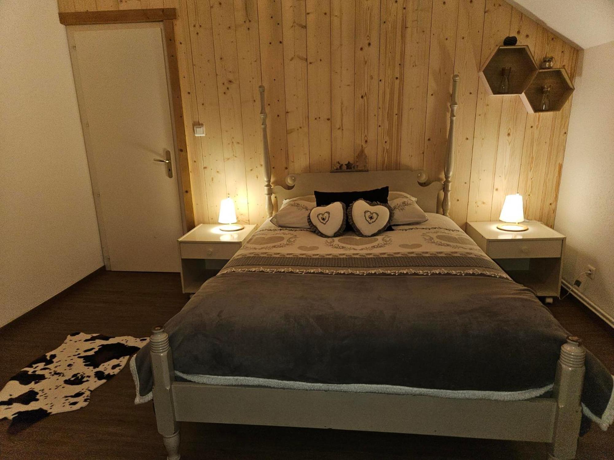 Gite Eglantine 2 A 6 Personnes Avec Spa Et Salle De Jeux Dans La Residence Ventron Ngoại thất bức ảnh