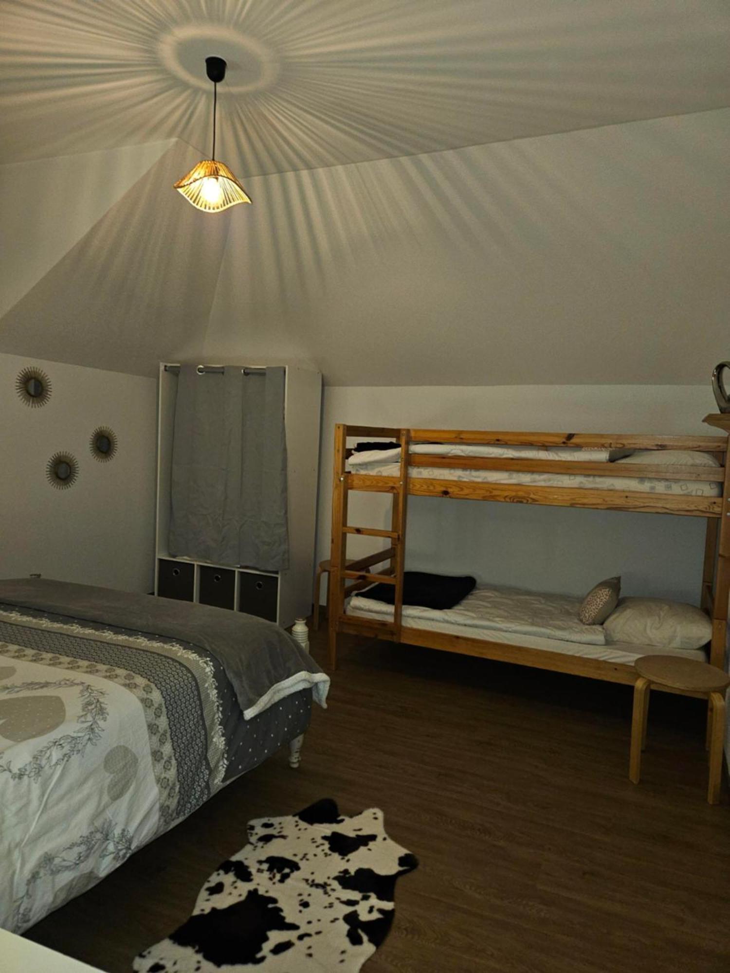 Gite Eglantine 2 A 6 Personnes Avec Spa Et Salle De Jeux Dans La Residence Ventron Ngoại thất bức ảnh